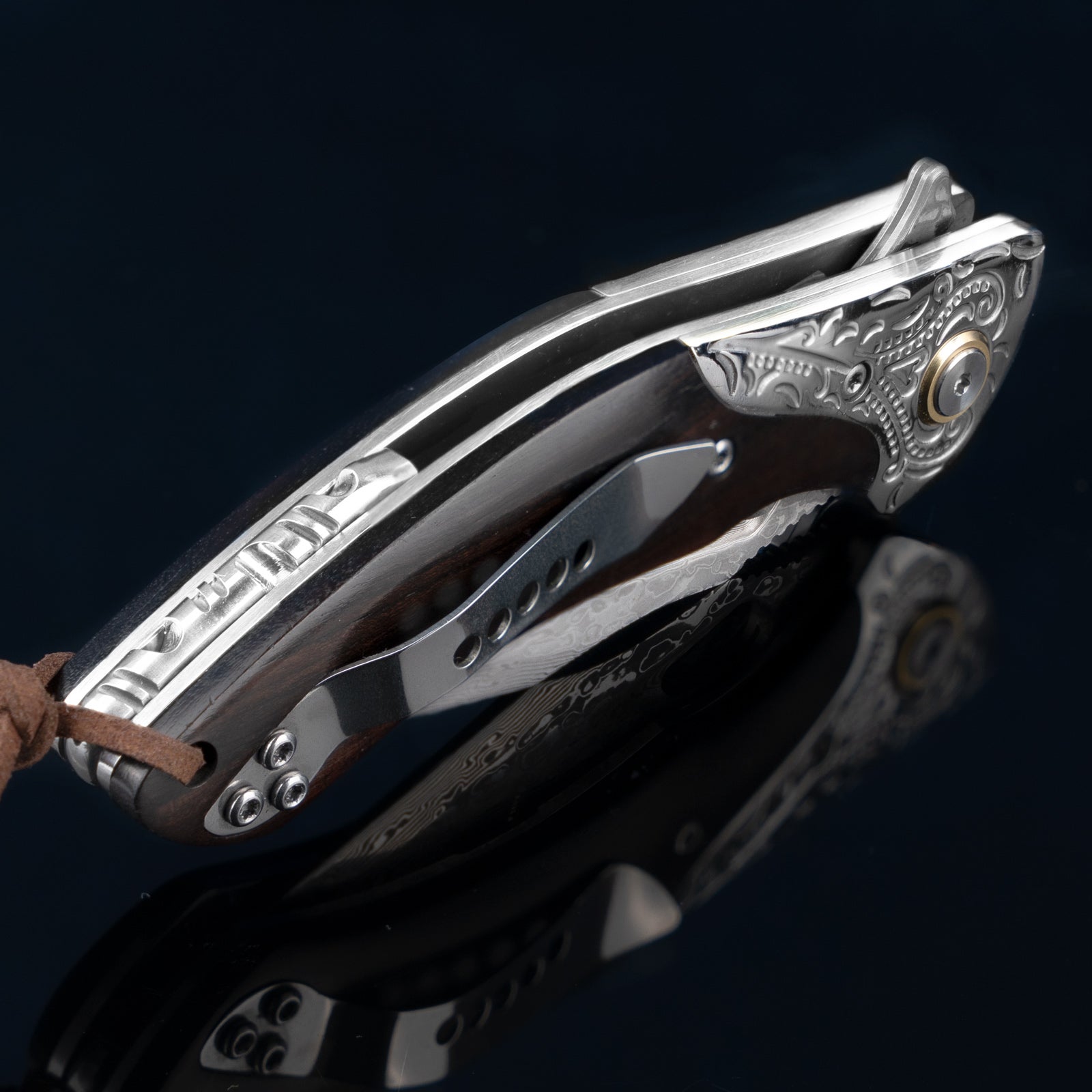 Griffin Damascus Pocket Knife, VG10 Damascus Steel Blade – NedFoss