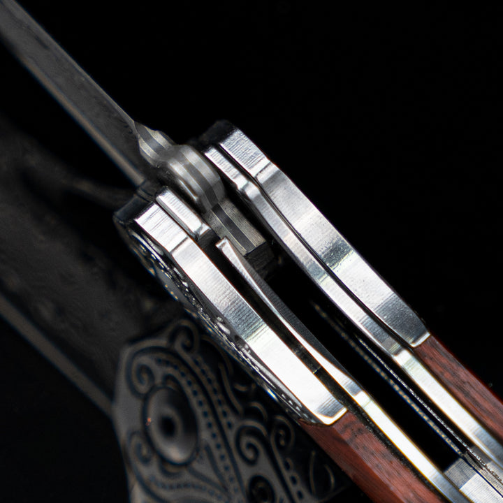 Nedfoss tiger-shark  Damascus Pocket Knife with Engraved Pattern and Sandalwood Handle