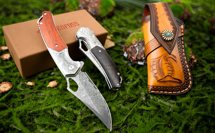 Nedfoss Pterosaur Damascus Pocket Knife, 3.5"VG10 Damascus Steel Blade and Sandalwood Handle, Comes with Leather Sheath