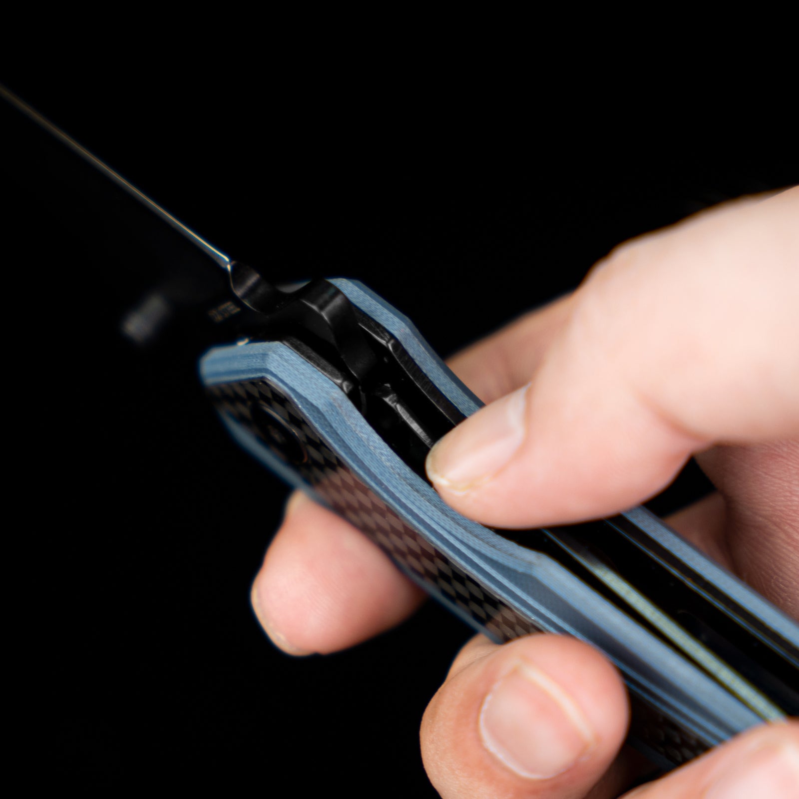 Nedfoss Dolphin Pocket Knife,Carbon-Fiber and D2 Steel Blade